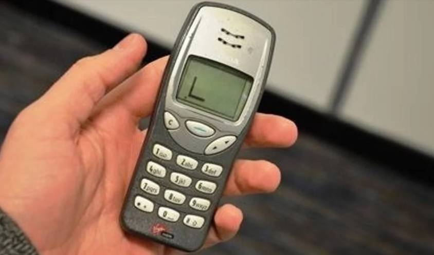 Nokia 3210 modelinin fiyatı belli oldu 7